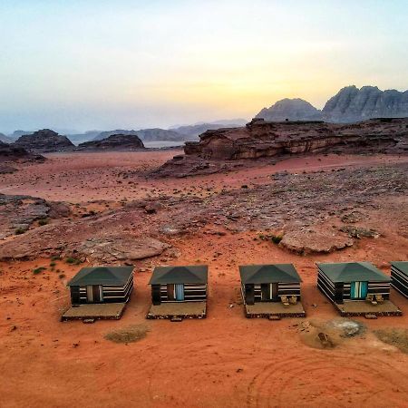 ホテル Salameh'S Bedouin Camp ワディ ・ラム エクステリア 写真