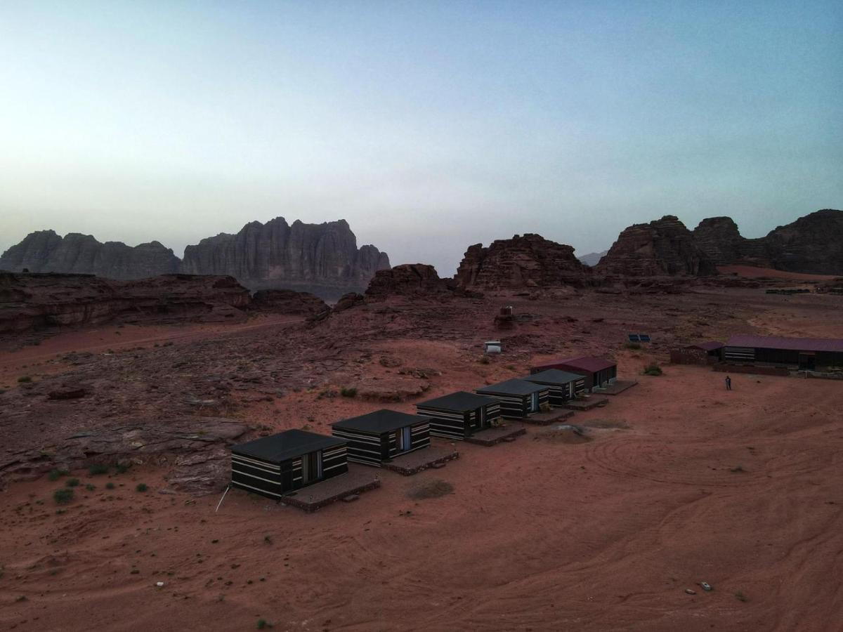 ホテル Salameh'S Bedouin Camp ワディ ・ラム エクステリア 写真