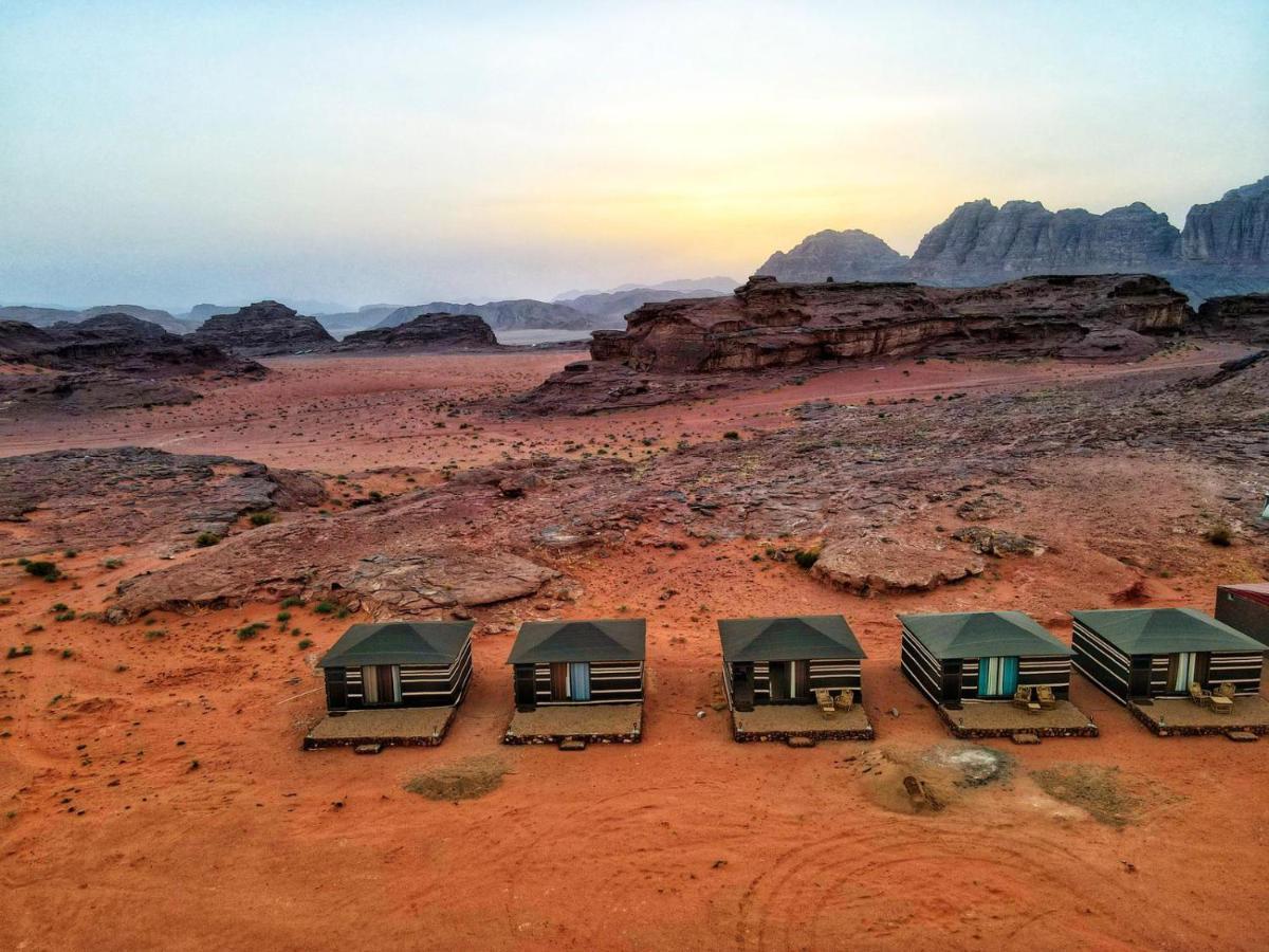 ホテル Salameh'S Bedouin Camp ワディ ・ラム エクステリア 写真