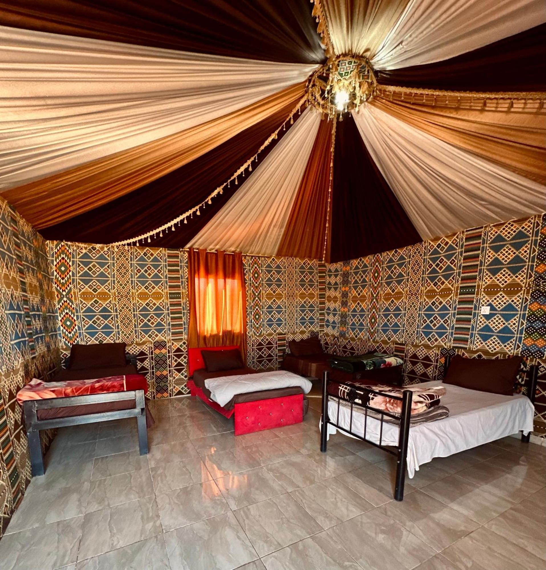 ホテル Salameh'S Bedouin Camp ワディ ・ラム エクステリア 写真