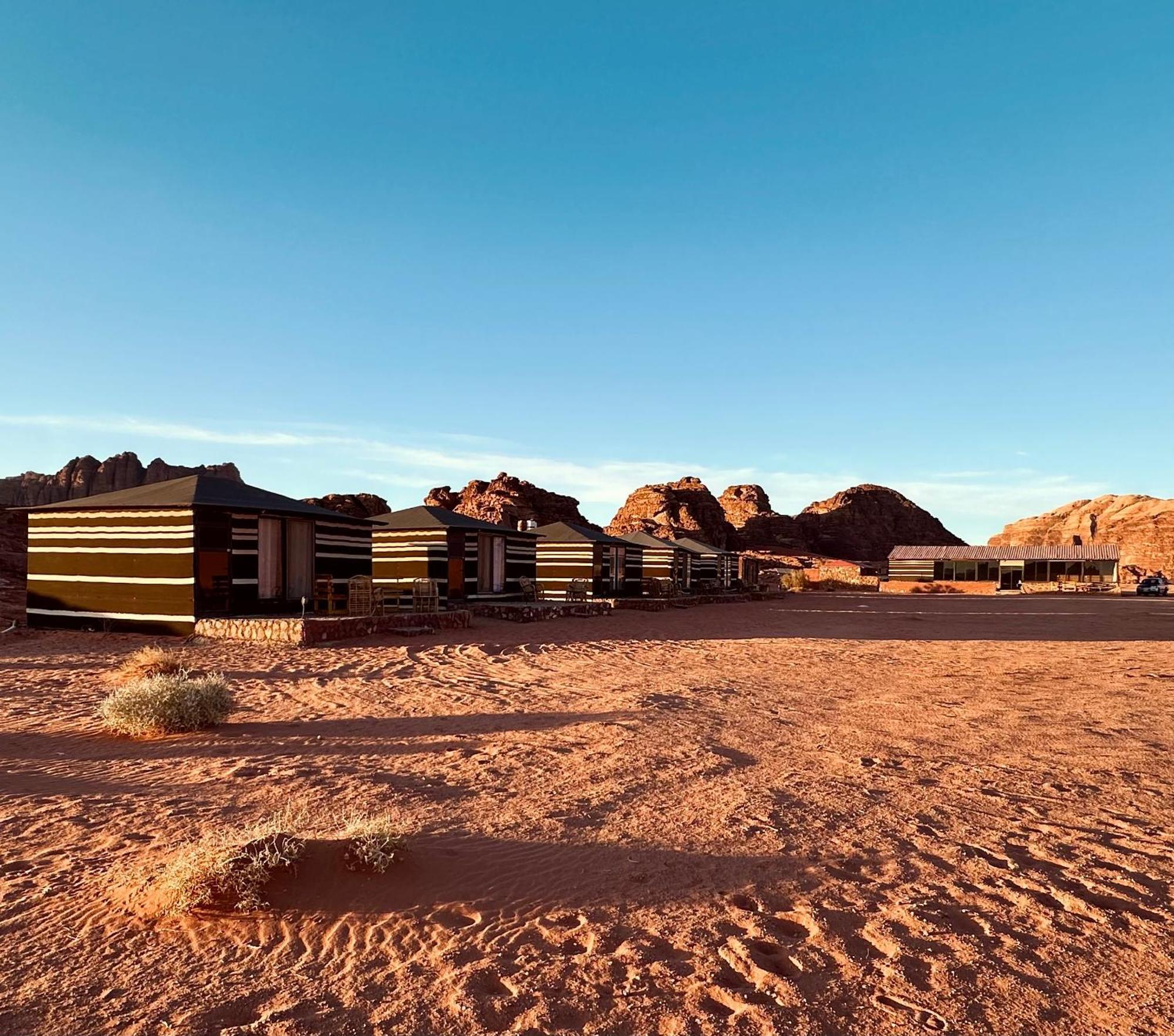 ホテル Salameh'S Bedouin Camp ワディ ・ラム エクステリア 写真